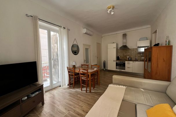 Studio avec coin nuit, climatisé, centre ville - Photo 1