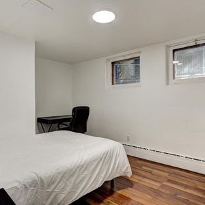 2 Bedroom - 1680 Rue Rachel Est, Montréal - Photo 3