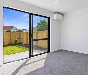 Two-Bedroom Townhouse in Prime Riccarton Location for Rent - Photo 3
