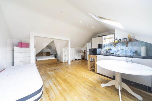 A well-presented studio flat available now on Sellons Avenue in Harlesden - Photo 1
