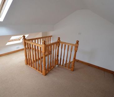 3 bedroom terraced house to rent - Photo 1