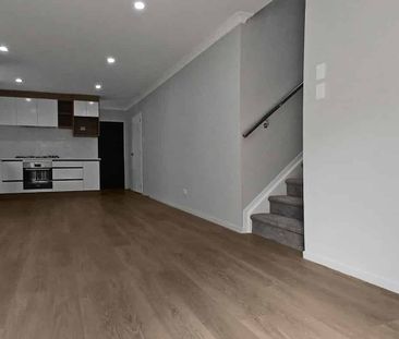 Brand new stunning four bedroom home Massey! - Photo 1