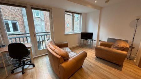 2 bedroom apartment to rent - Photo 4