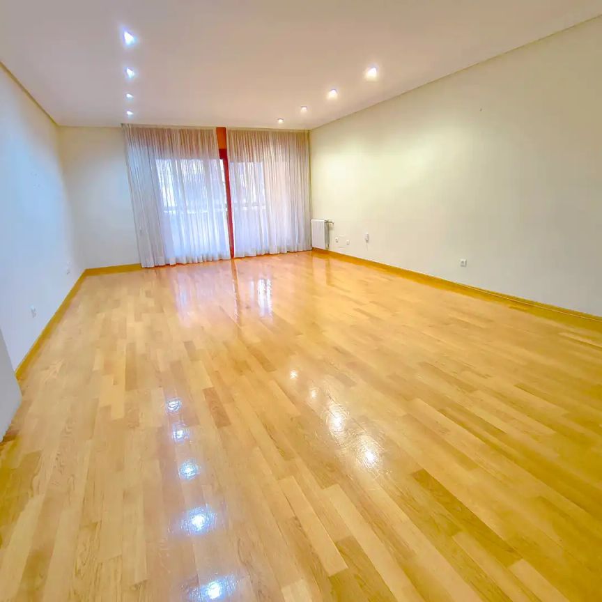 Piso de alquiler en Avenida del Doctor Gadea, 24, Ensanche - Diputación - Photo 1
