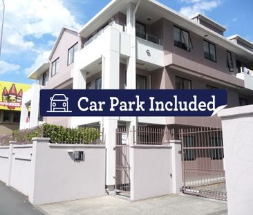 One Bedroom Apartment with A Carpark - Photo 2
