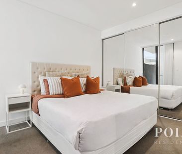 Fully Furnished Penthouse - Photo 2