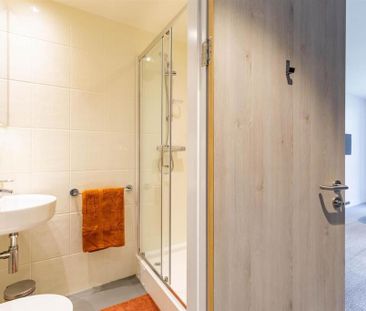 1 bedroom in a flat share to rent - Photo 4
