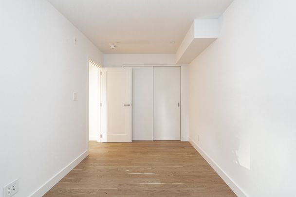 49 St. Clair Avenue West - Photo 1