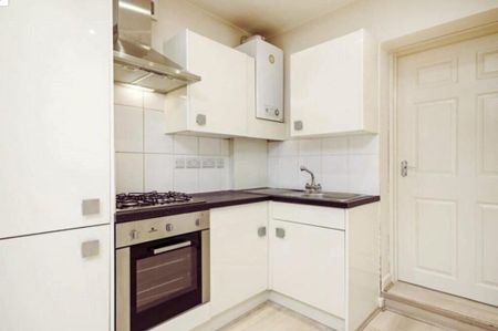 Studio to rent - Photo 3