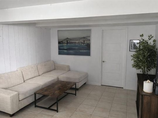 370 Rue Salvadore - Photo 1