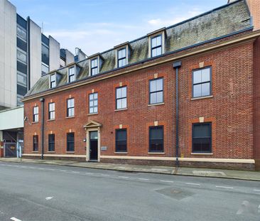 The Exchange, Fleet Street, Burton Upon Trent DE14 3UT - Photo 4