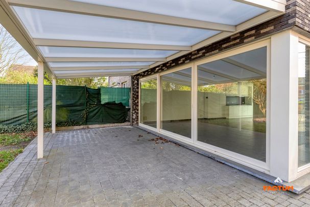 Recente en ruime woning te Muizen te huur - Photo 1