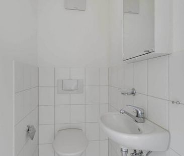 2.5 Zimmer, 69 m², 3. Stock - Photo 4