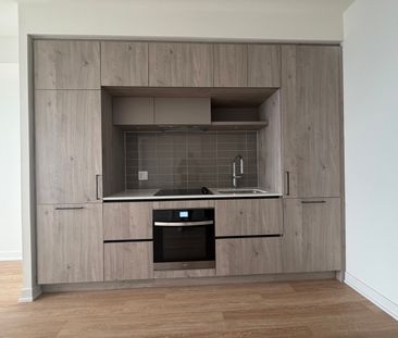 NEXT2 AT ELGIN EAST: BAYVIEW & ELGIN MILLS (2 DAVID EYER RD) AD#101023 - Photo 2