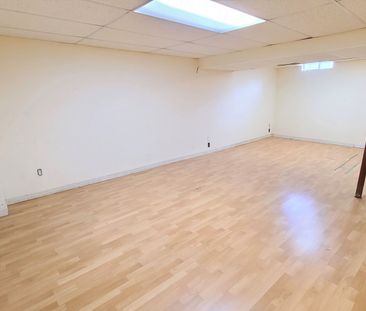 For Lease - 72 Pepperell Crescent, Markham, Ontario - Photo 3