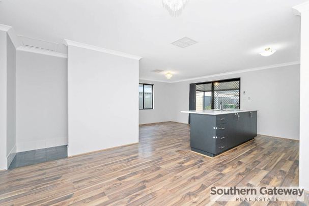 Popular Baldivis - Photo 1