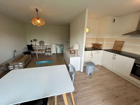 T2 meublé – proche CHU/campus – 45.25 m² - Photo 3