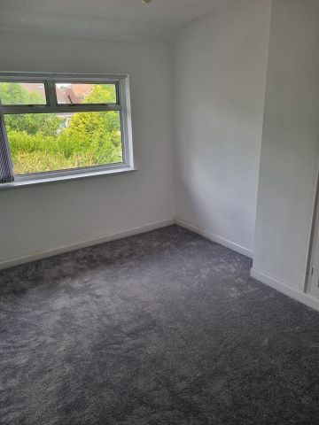 Room in a Shared House, Leominster Road, B11 - Photo 5