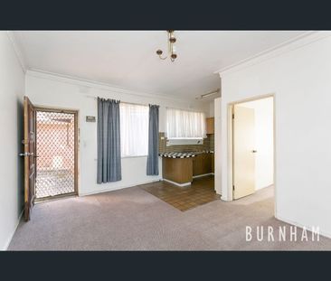 5/4 Treloar Court, Braybrook, Vic 3019 - Photo 2