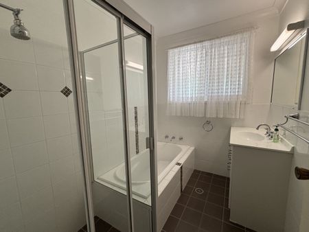 3 Alexandra Street, Tamworth - Photo 3