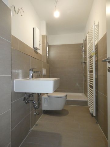 Dümpten: Alles neu! 2-Zimmer-Erdgeschoss-Whg. mit Dusche + Balkon! - Photo 5