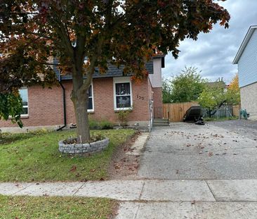 For Lease - 130 Sekura Crescent, Cambridge, Ontario - Photo 5