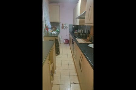 2 Bed Terraced House, Raymond Road, LE3 - Photo 2