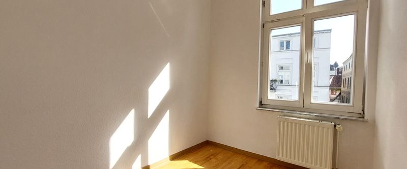 Stadtleben pur: kompakte 2,5-Zimmer-Wohnung in der Mecklenburgstraße - Foto 1