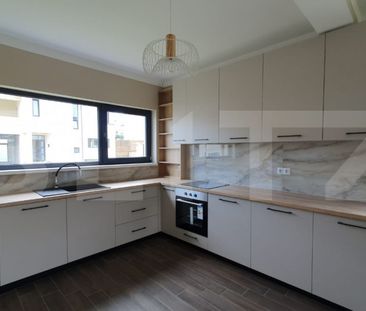 Casa pet friendly, 139mp, curte, 3 parcari, Dezmir - Fotografie 5