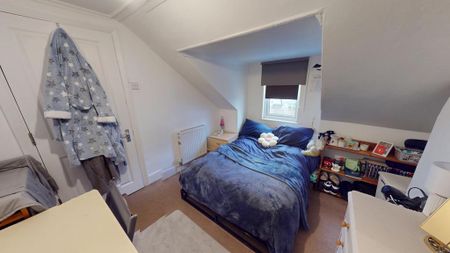 5 bedroom terraced house to rent - Photo 3