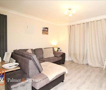 3 bedroom end of terrace house to rent - Photo 2