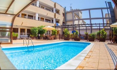 Alquiler de piso en Avenida Poeta Eduardo Flores, 86 - Photo 2