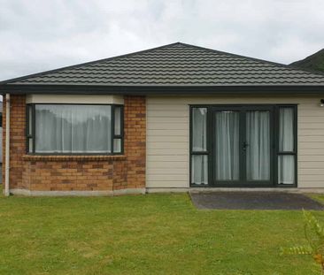 Mandel Mews - Photo 3