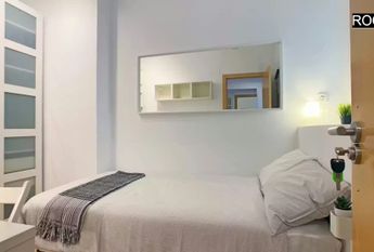 Paseo del Doctor Vallejo-Nájera, Madrid, Community of Madrid 28005