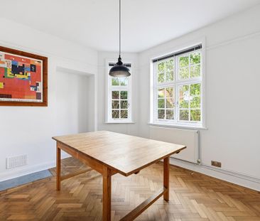 4 bedroom end of terrace house to rent - Photo 5
