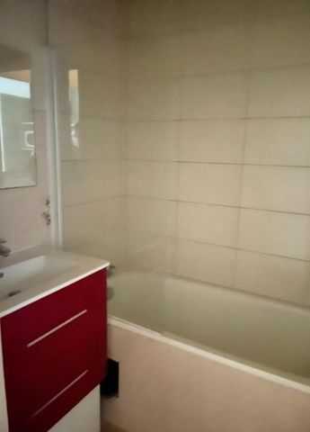Location Appartement 1 pièce 18m² VICHY 03200 - Photo 4