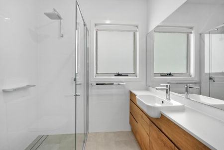 Apply Now - Century 21 &vert; the Paramount Group - Photo 2