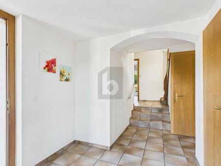 FAMILIENFREUNDLICH MIT GARTEN! - Foto 5