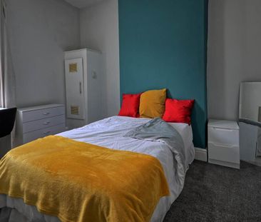 4 bedroom house share to rent - Photo 5