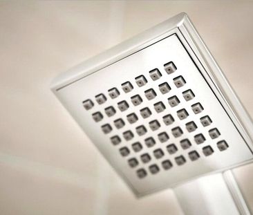 Fleet Road, Fleet, Hampshire, GU51 - Photo 4