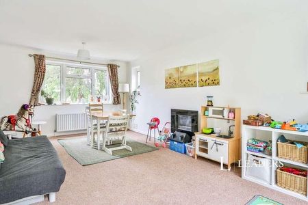 Sandecotes Road, Lower Parkstone, Poole, BH14 - Photo 4
