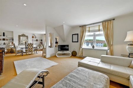 4 bedroom penthouse to rent - Photo 2