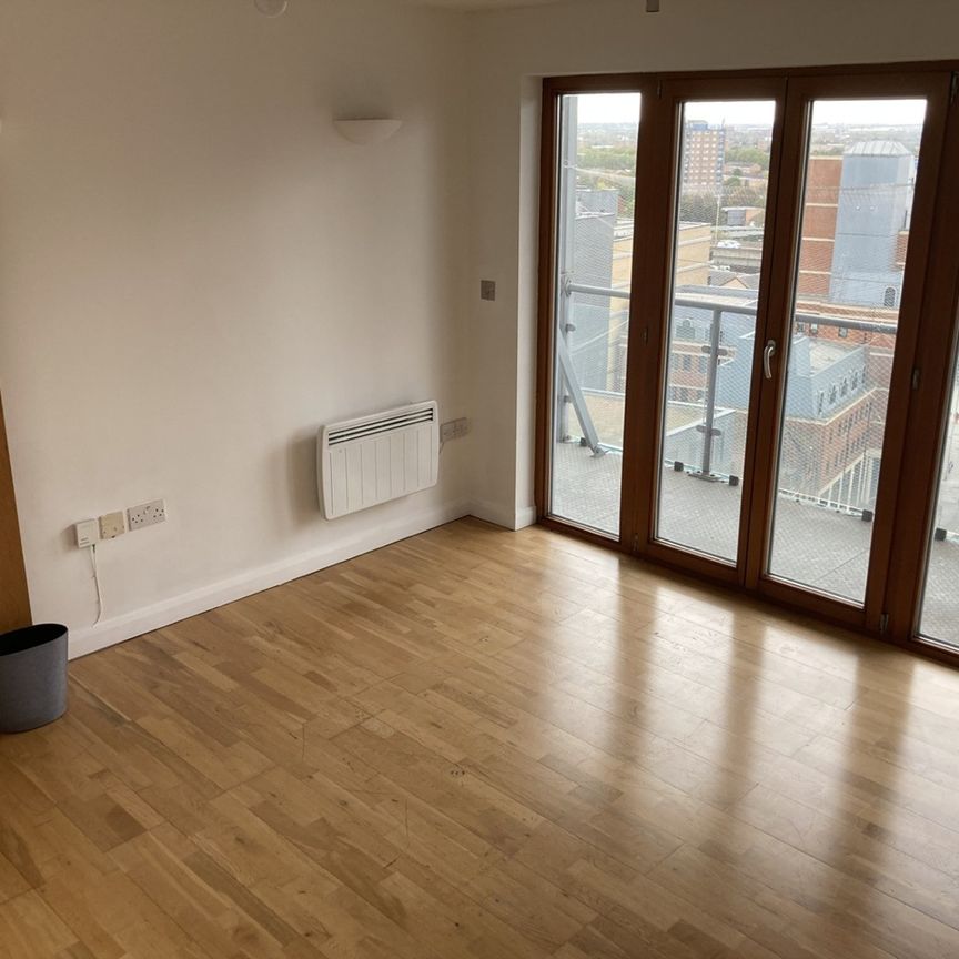 1 Bed Flat, Icon Building, IG1 - Photo 1