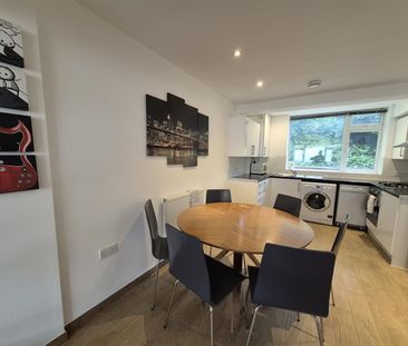 Rockley Road, London - Photo 4