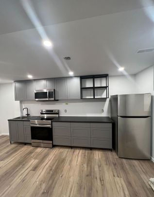 For Lease - 202 Glenada Court Unit# Basemen, Richmond Hill, Ontario - Photo 1