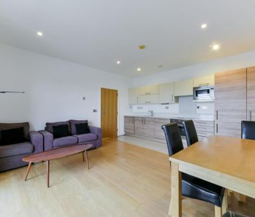 2 bedroom apartment to rent - Photo 2