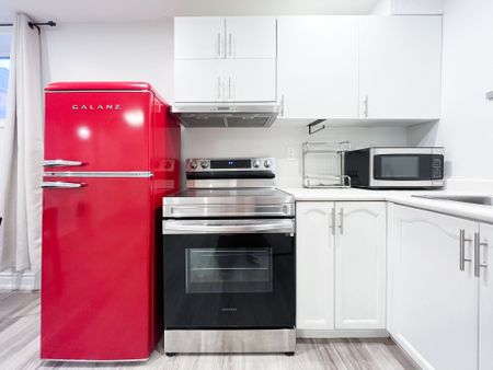 For Lease - 22 Vandervoort Drive Unit# Bsmt, Richmond Hill, Ontario - Photo 4