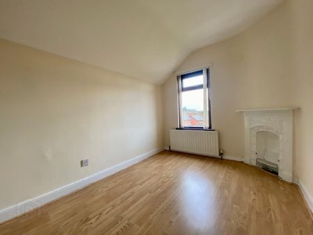 231 Cliftonville Road, Belfast, BT14 6JU - Photo 2