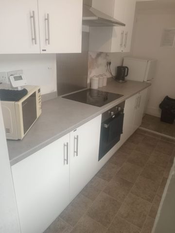 Room in a Shared House, Penn Street, M40 - Photo 4