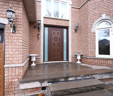 For Lease - 3 Village Green Drive, Vaughan, Ontario - Photo 1